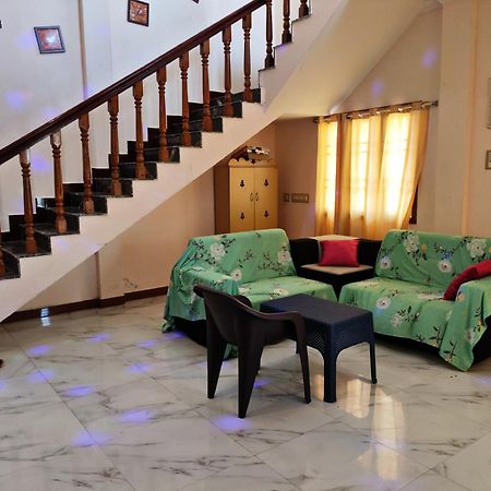 Le Cadillac Bungalow Пондичерри Экстерьер фото