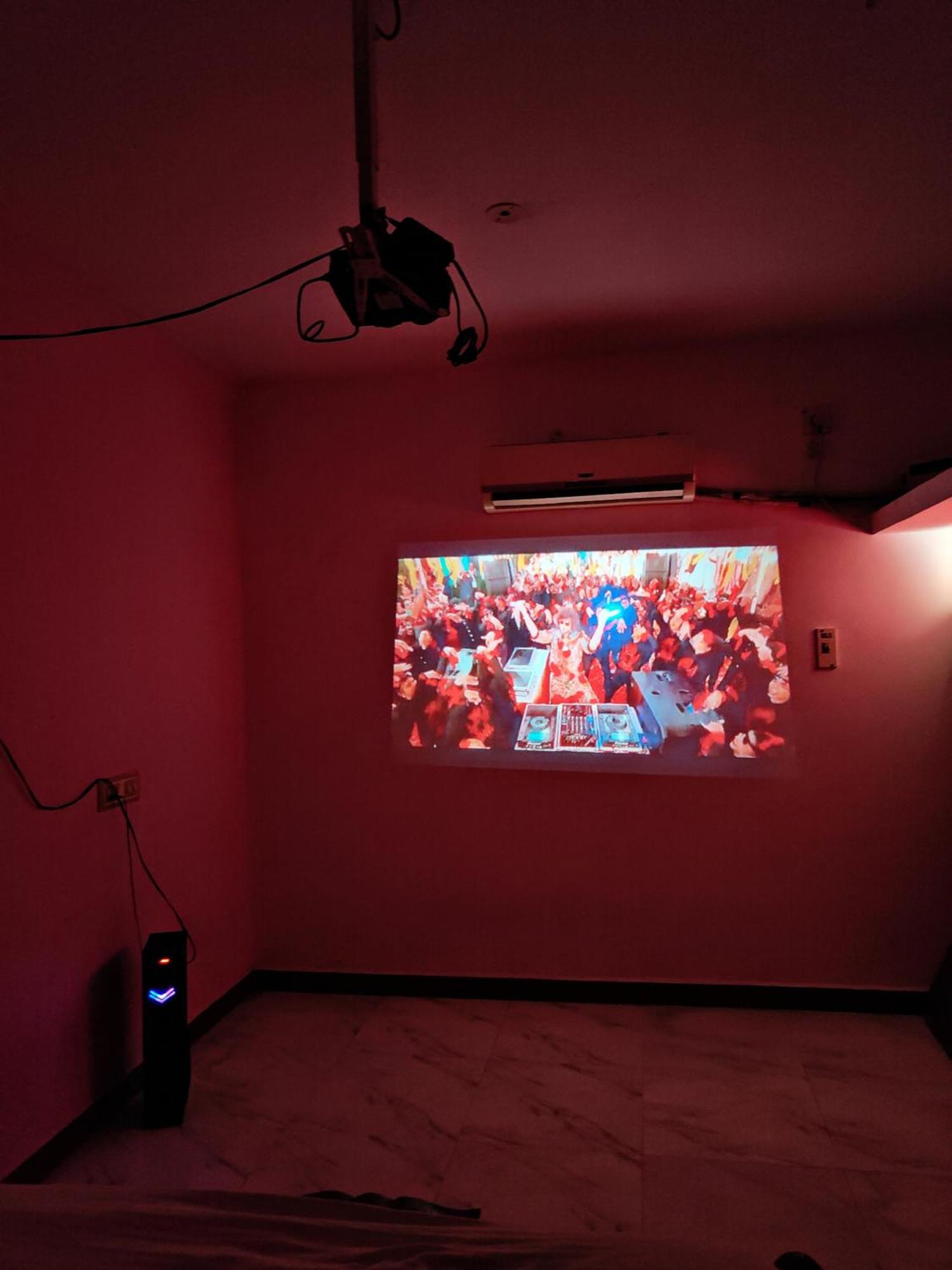 Le Cadillac Bungalow Пондичерри Экстерьер фото